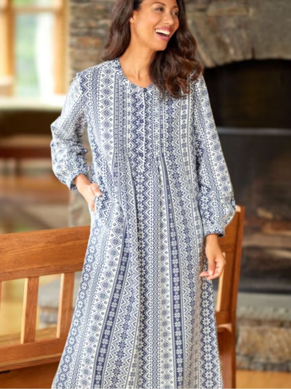 EUC! Vermont Country Store 100% Cotton Nordic Snowflake Flannel Long Nightgown